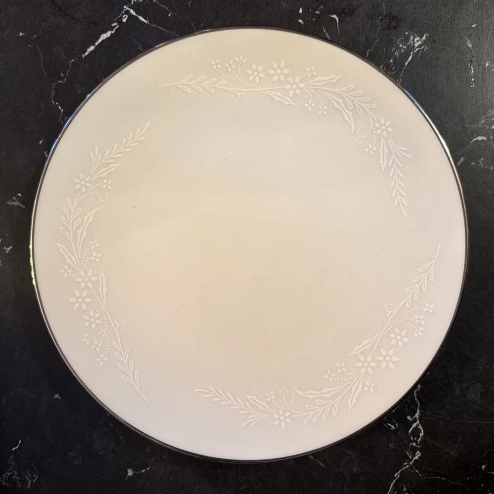 Vintage Noritake Georgian Dessert/ Bread Plates  6.5